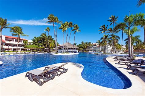 Occidental punta cana pictures  Occidental Punta Cana is a three-and-a-half-pearl all-inclusive resort with a gorgeous setting along Bavaro Beach